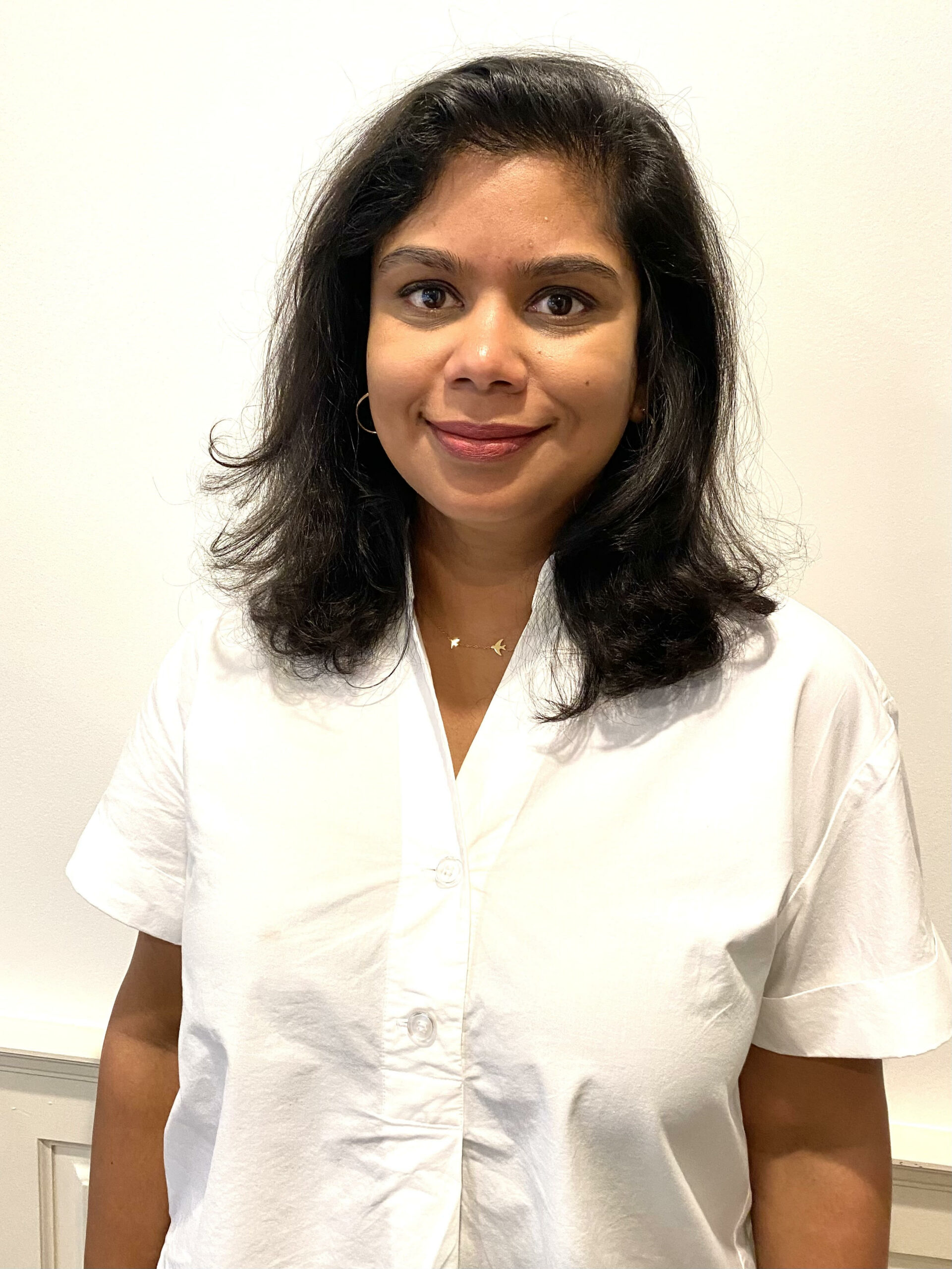 Menaka_Headshot